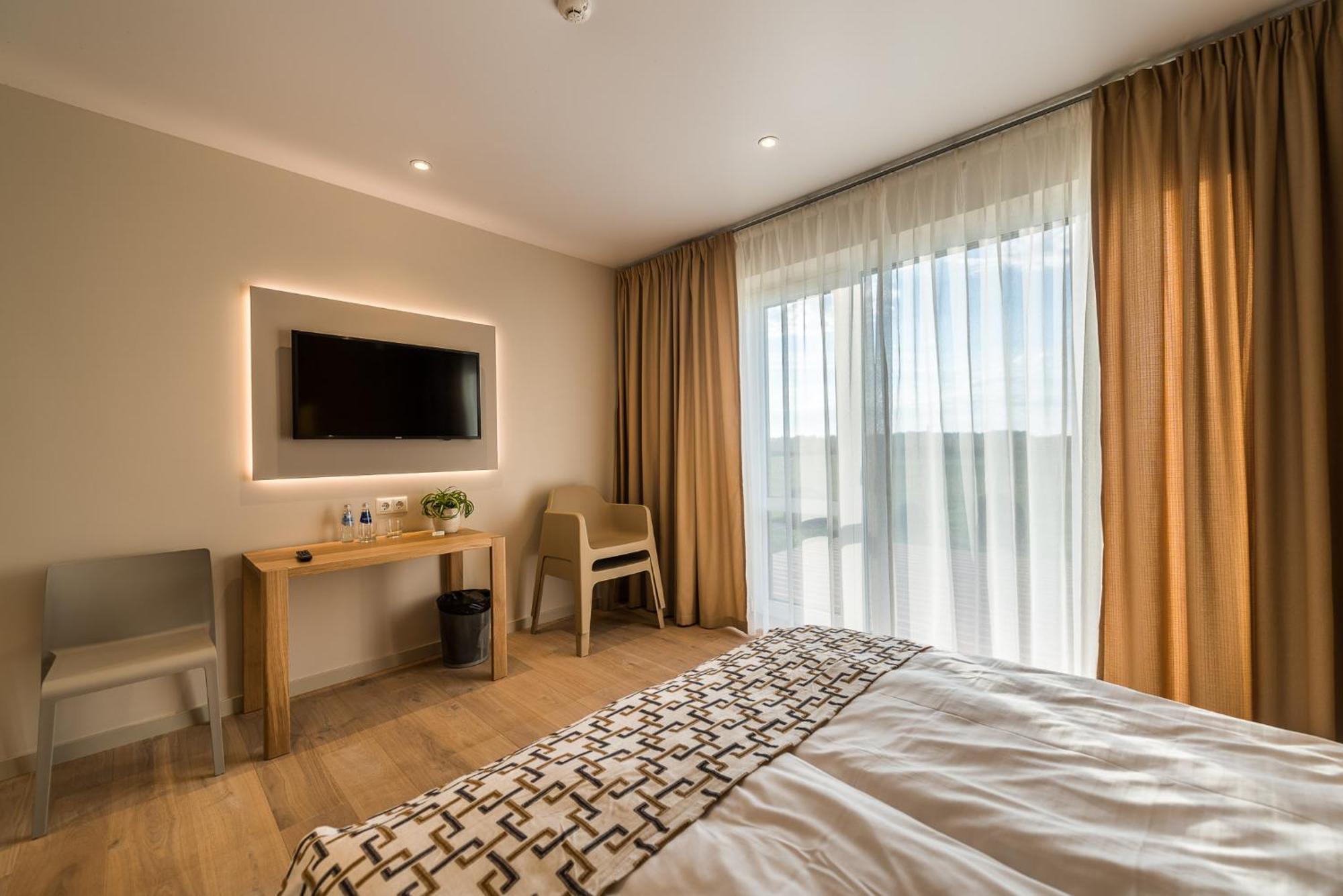 Hotel Mikelis Uzvara Eksteriør billede